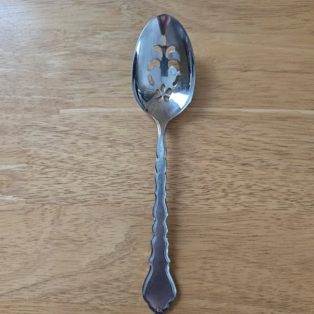 Oneida CELLO Stainless Pierced Serving Spoon 8 3/8